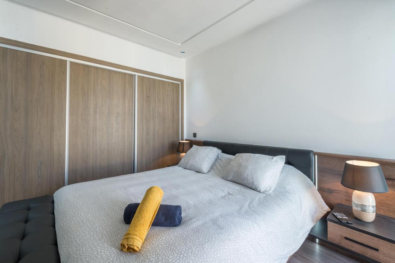 Spectacular 2 Bedrooms In The Heart Of Казабланка Екстериор снимка