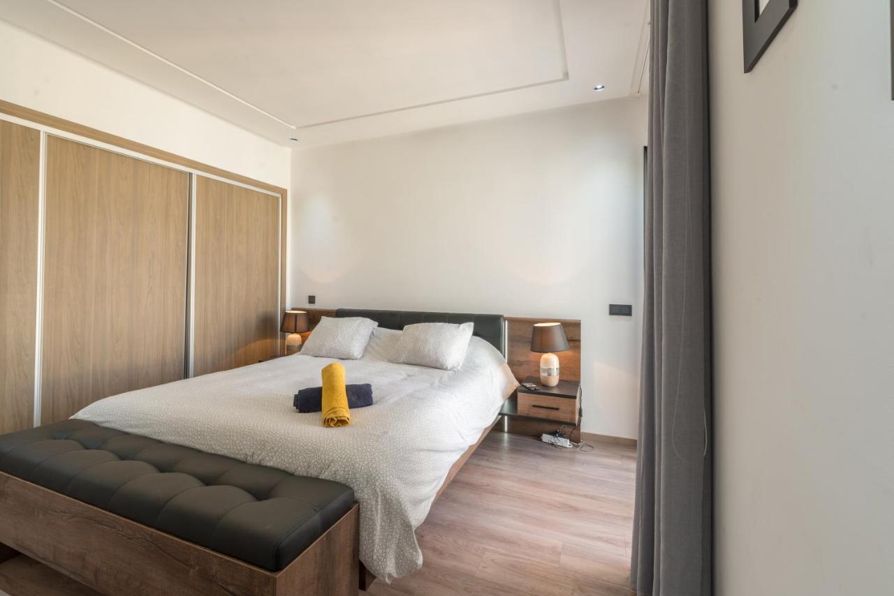 Spectacular 2 Bedrooms In The Heart Of Казабланка Екстериор снимка
