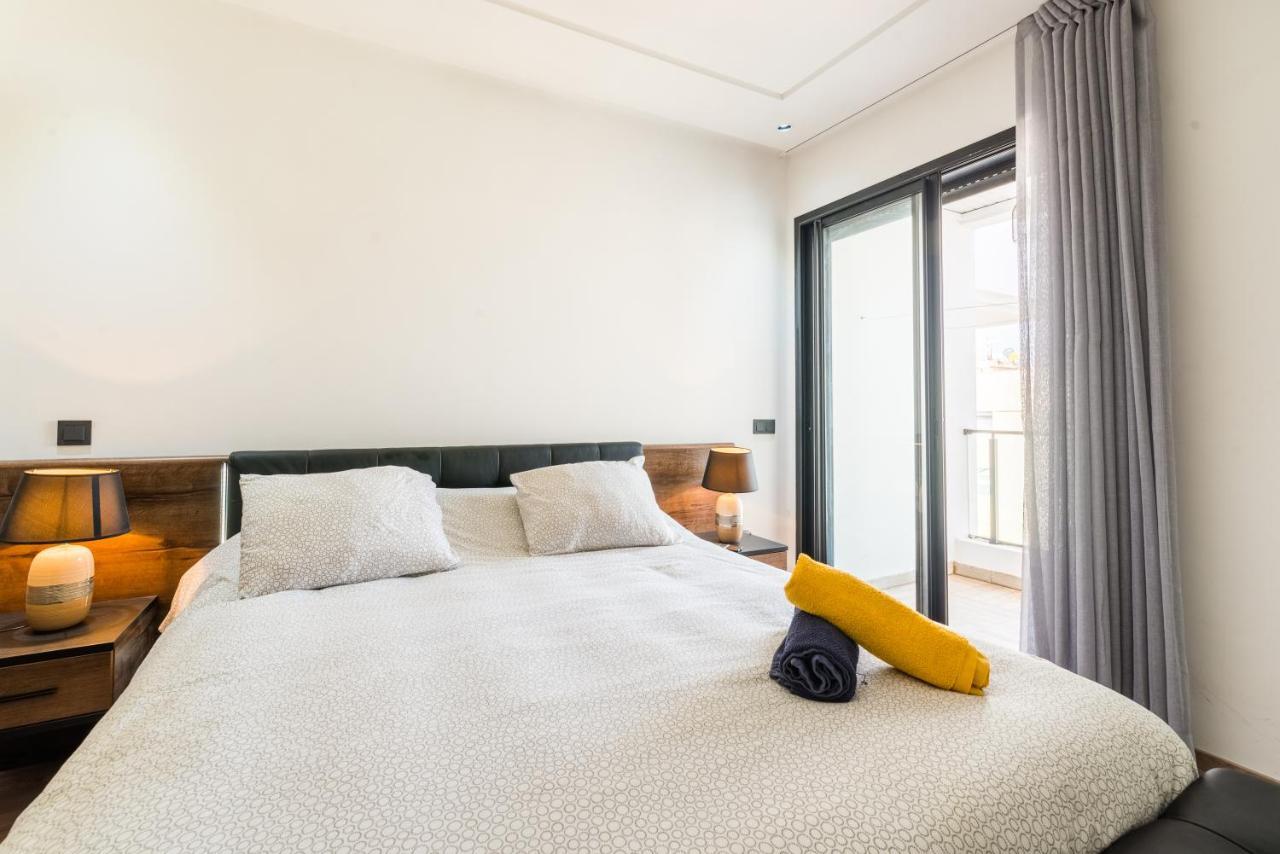 Spectacular 2 Bedrooms In The Heart Of Казабланка Екстериор снимка