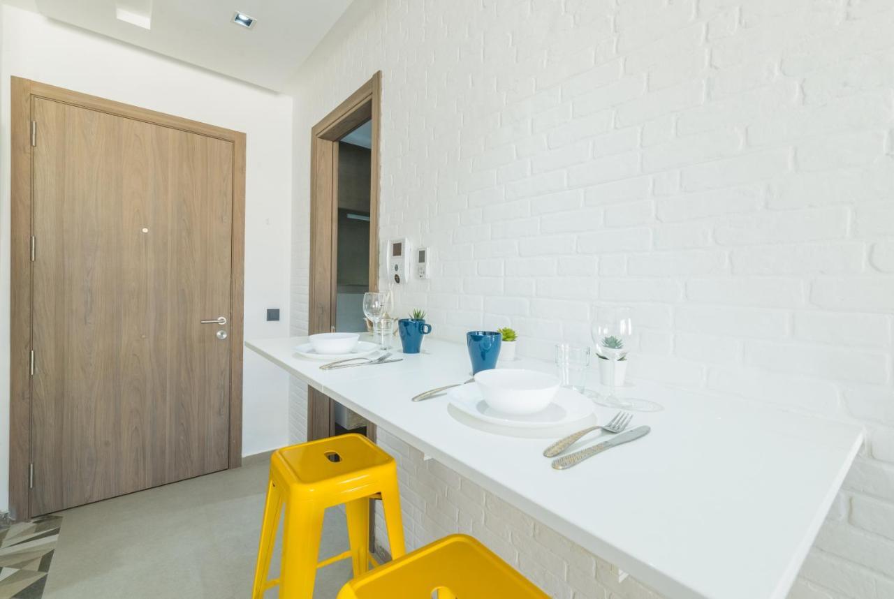 Spectacular 2 Bedrooms In The Heart Of Казабланка Екстериор снимка